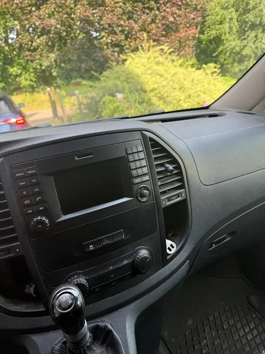Gebraucht Mercedes Vito 136 PS (100 kW) 2016 Silber Van