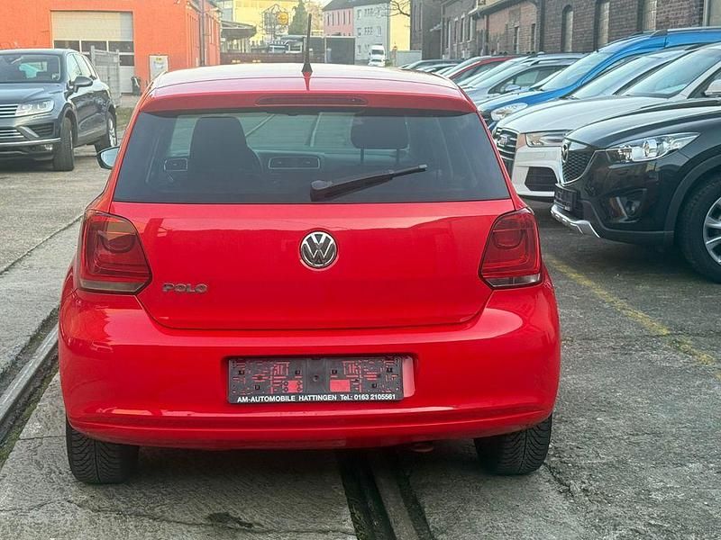 Gebraucht VW Polo Style 69 PS (50 kW) 2011 Rot Limousine