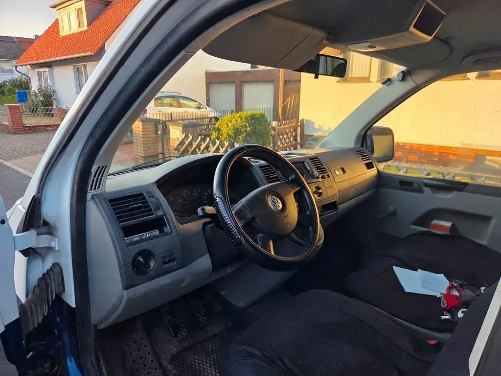 Gebraucht VW T5 102 PS (75 kW) 2007 Blau Van