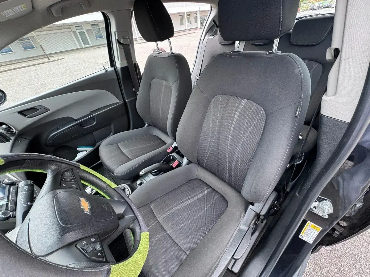 Gebraucht Chevrolet Aveo LT 86 PS (63 kW) 2011 Limousine