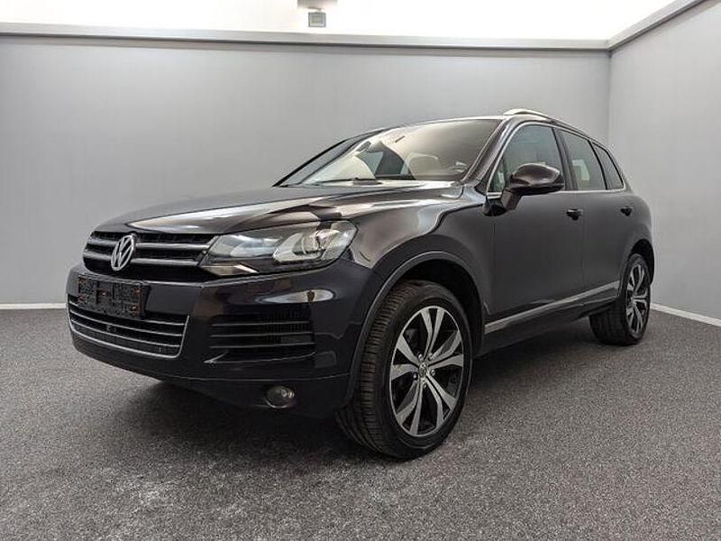 Schwarz Gebraucht 2014 VW Touareg Exclusive SUV | 13.999 € (Fairer Preis) - Bild 1/4