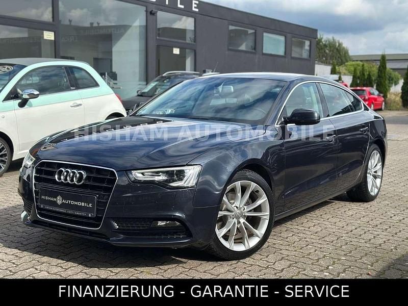 Blau Gebraucht 2016 Audi A5 Sportback Ambiente Limousine | 16.890 € (Superpreis) - Bild 1/4