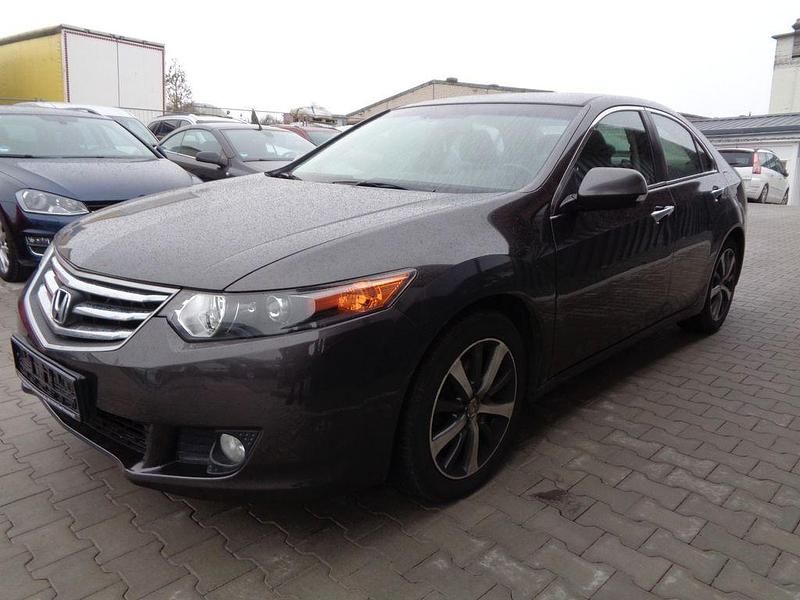 Gebraucht Honda Accord Elegance 156 PS (114 kW) 2011 Grau Limousine