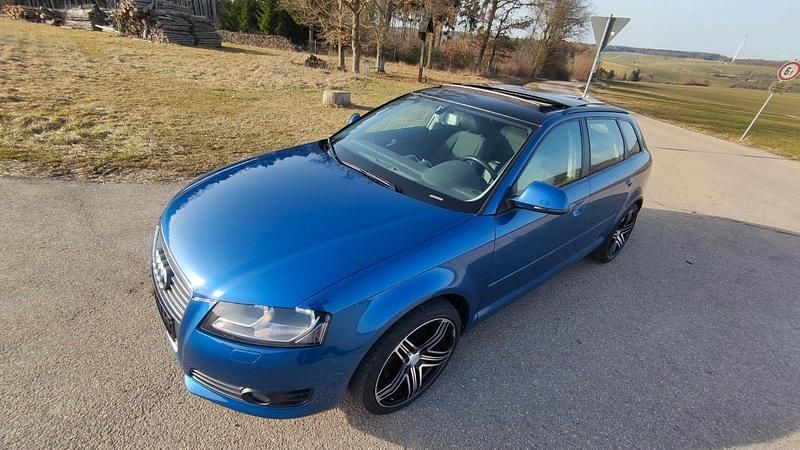 Gebraucht Audi A3 Ambition 140 PS (102 kW) 2009 Blau Kleinwagen