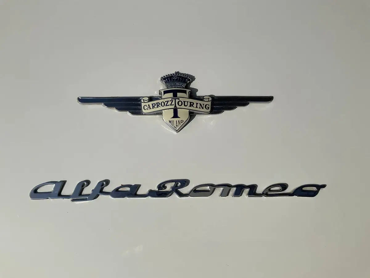 Gebraucht Alfa Romeo 2000 115 PS (84 kW) 1959 Weiß Cabrio