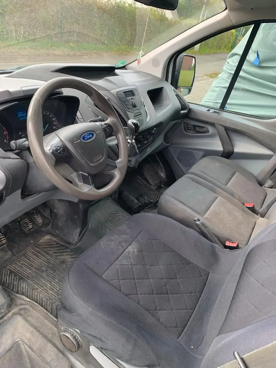 Gebraucht Ford Transit Custom 105 PS (77 kW) 2016 Weiß Van / Kleinbus