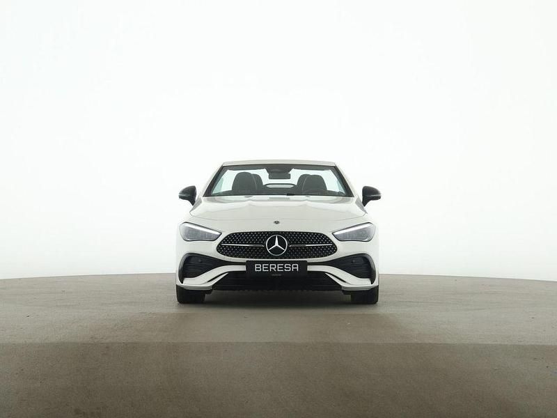 Gebraucht Mercedes 180 AMG 170 PS (125 kW) 2026 Weiß Limousine