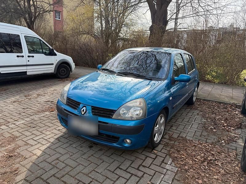 Gebraucht Renault Clio II 75 PS (55 kW) 2004 Blau Kleinwagen