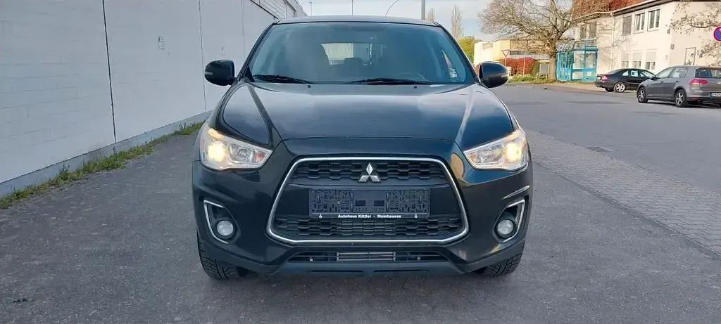 Second-hand Mitsubishi ASX 150 CP (110 kW) 2013 Negru SUV