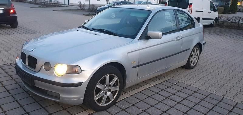 Gebraucht BMW 318 Compact 143 PS (105 kW) 2002 Silber Kleinwagen