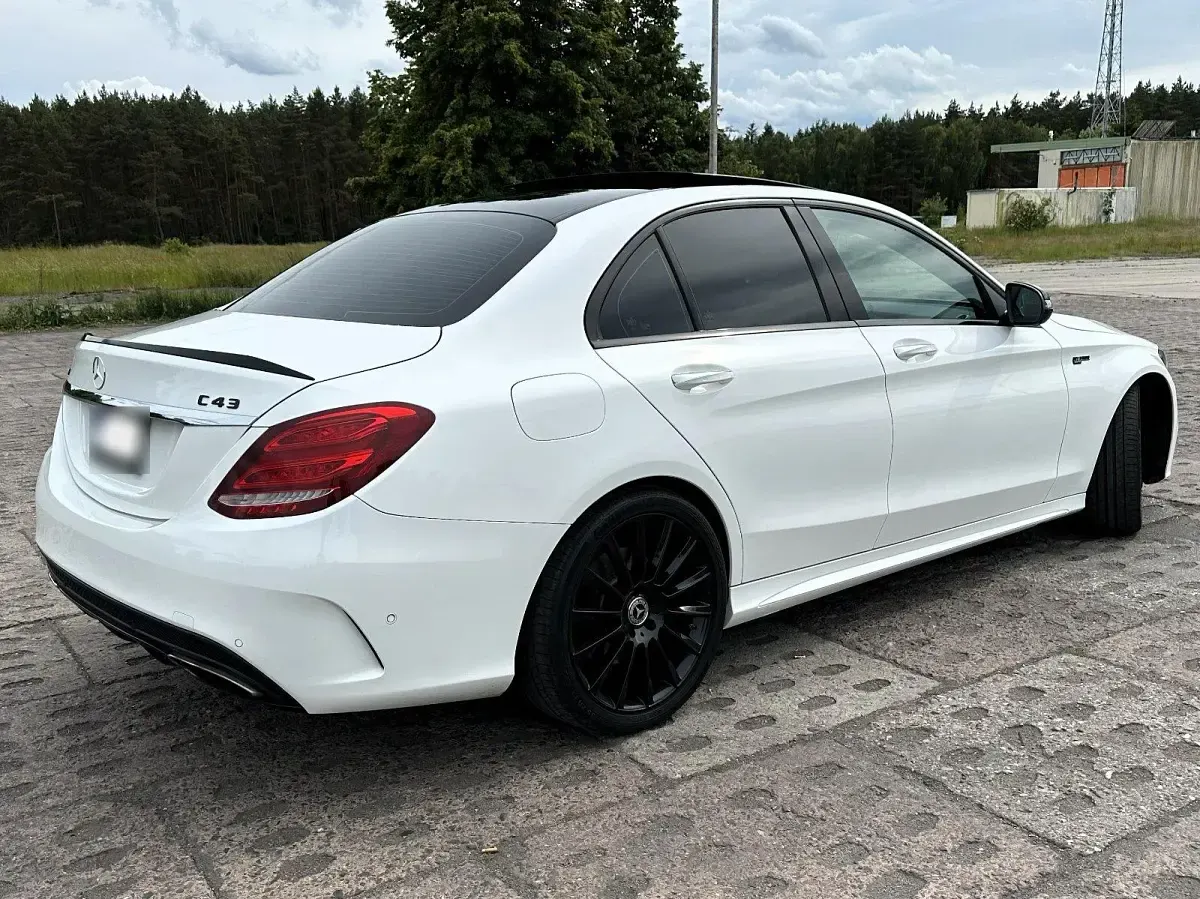 Gebraucht Mercedes C450 AMG AMG 428 PS (314 kW) 2016 Weiß Limousine