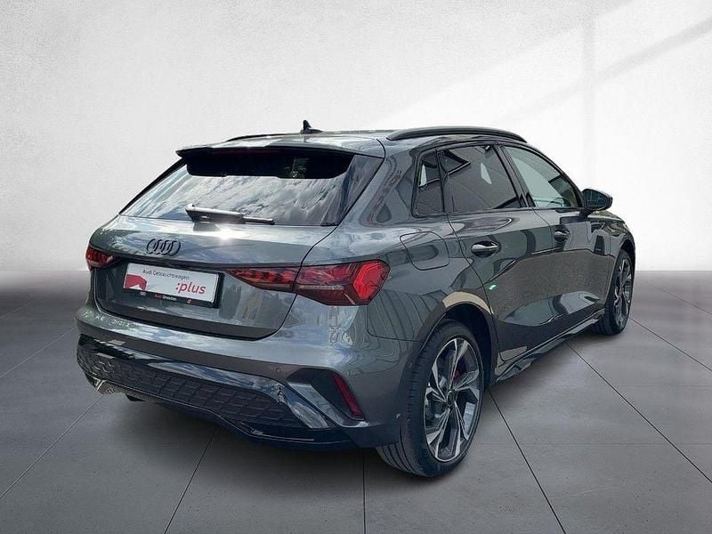 Gebraucht Audi A3 S-Line 272 PS (200 kW) 2025 Daytonagrau perleffekt Limousine