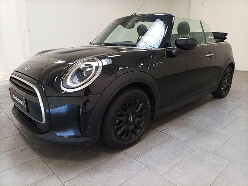 Second-hand Mini ONE Essential 102 CP (75 kW) 2022 Negru Hatchback