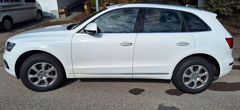 Gebraucht Audi Q5 Comfort 150 PS (110 kW) 2015 Weiß SUV