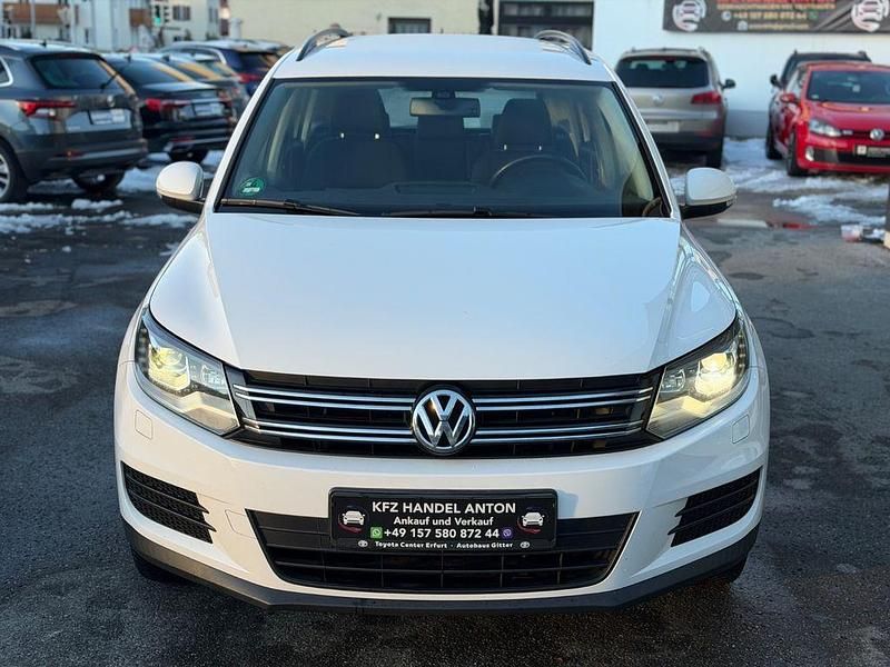 Gebraucht VW Tiguan Trendline 179 PS (131 kW) 2012 Weiß SUV