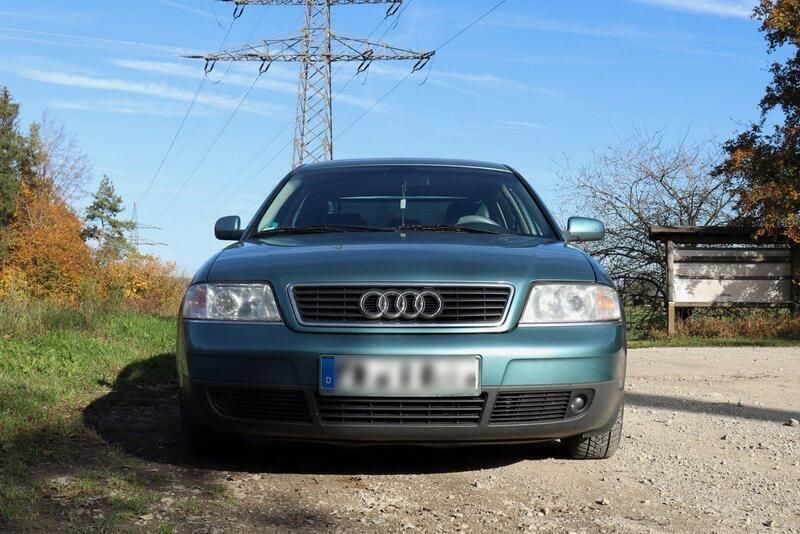 Andere außenfarben Gebraucht 1997 Audi A6 Limousine | 300 € (Superpreis) - Bild 1/4