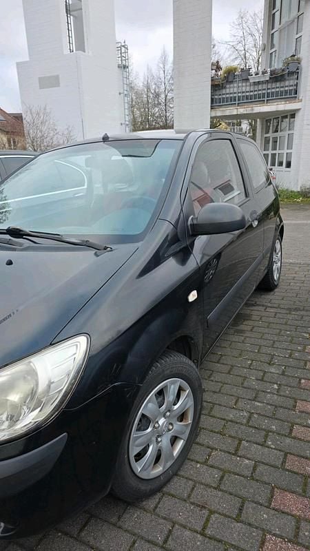 Schwarz Gebraucht 2009 Hyundai Getz Kleinwagen | 2.400 € (Fairer Preis) - Bild 1/4