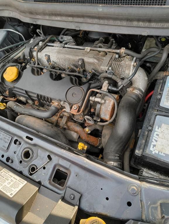 Schwarz Gebraucht 2006 Opel Zafira Edition Kombi | 530 € (Superpreis) - Bild 1/4