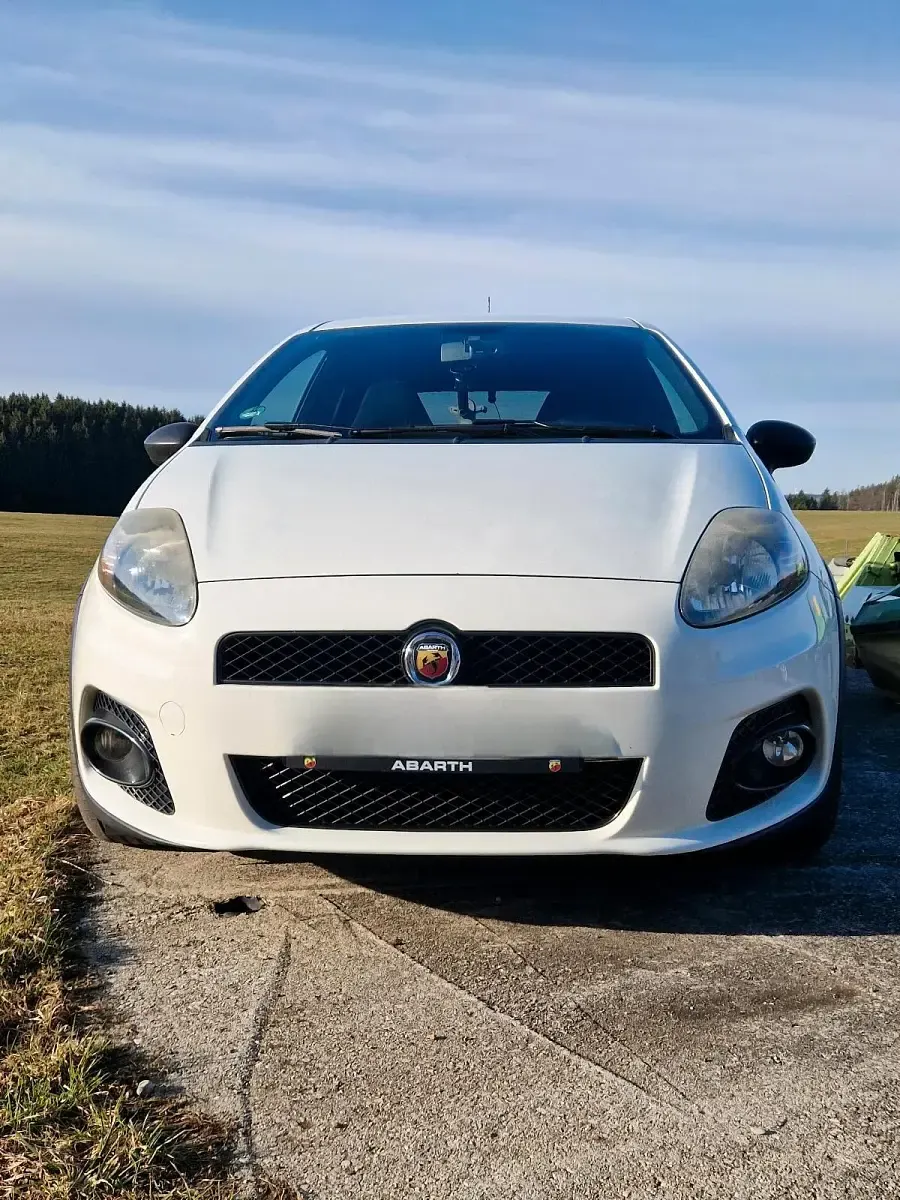 Gebraucht Abarth Grande Punto 163 PS (119 kW) 2009 Weiß Kleinwagen