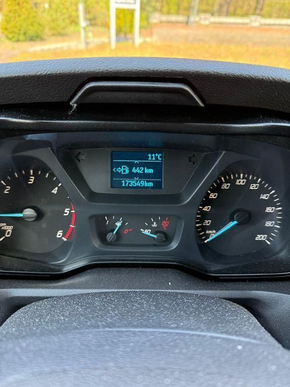 Second-hand Ford Transit 131 CP (96 kW) 2017 Monovolum