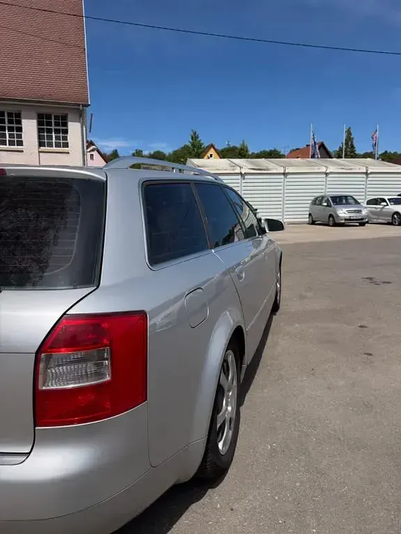 Gebraucht Audi A4 131 PS (96 kW) 2004 Grau Kombi