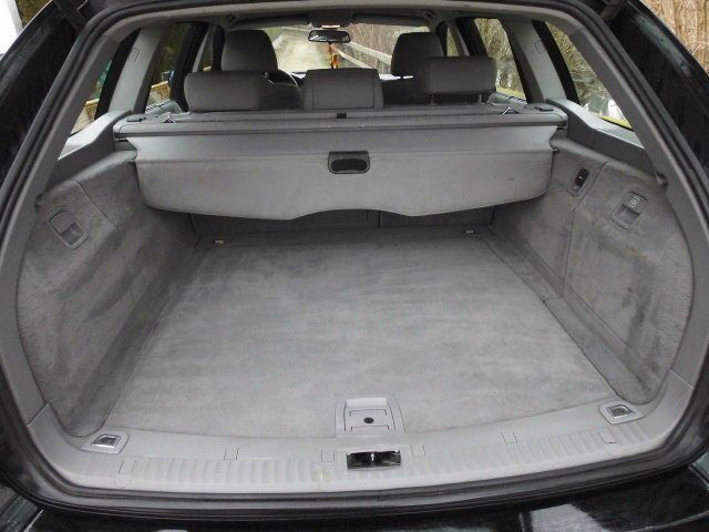 Gebraucht BMW 525 241 PS (177 kW) 2006 Schwarz Kombi