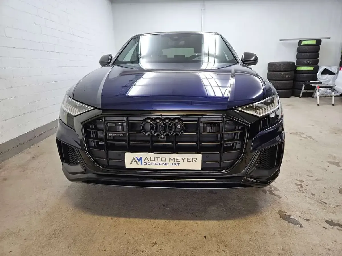 Gebraucht Audi Q8 Competition 286 PS (210 kW) 2023 Blau SUV