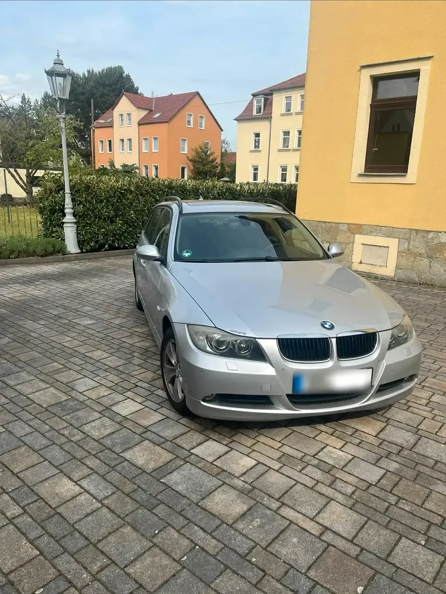 Gebraucht BMW 320 150 PS (110 kW) 2006 Silber Kombi