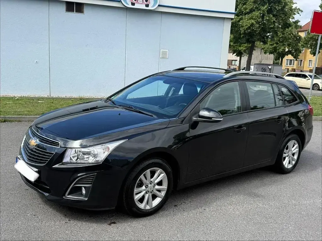 Gebraucht Chevrolet Cruze 117 PS (86 kW) 2014 Schwarz Kombi