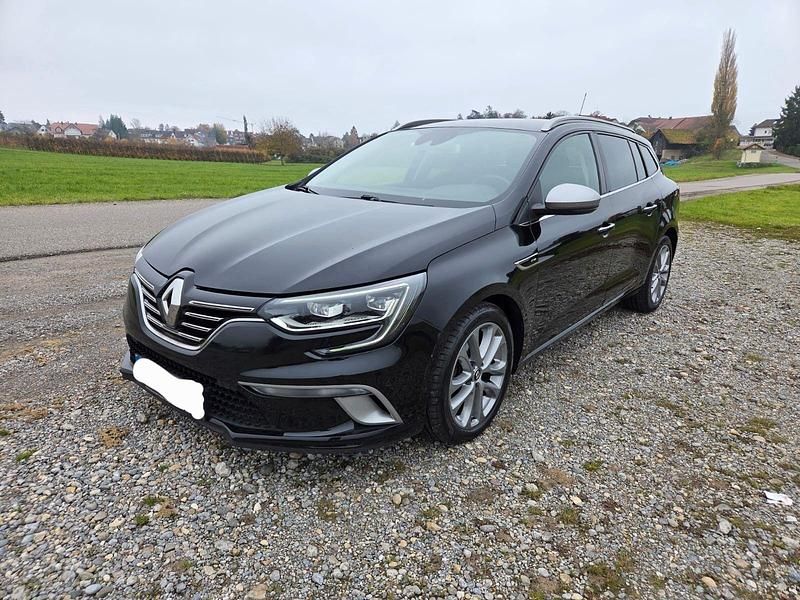 Schwarz Gebraucht 2020 Renault Mégane GT Line GT-Line Kombi | 15.900 € (Guter Preis) - Bild 1/4