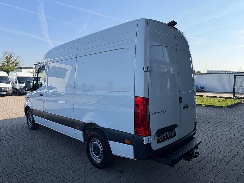Gebraucht Mercedes Sprinter 170 PS (125 kW) 2024 Weiß Van