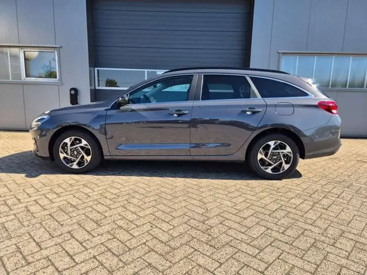 Neu Hyundai i30 Trend 150 PS (110 kW) 2026 Ecotronic grey Kombi