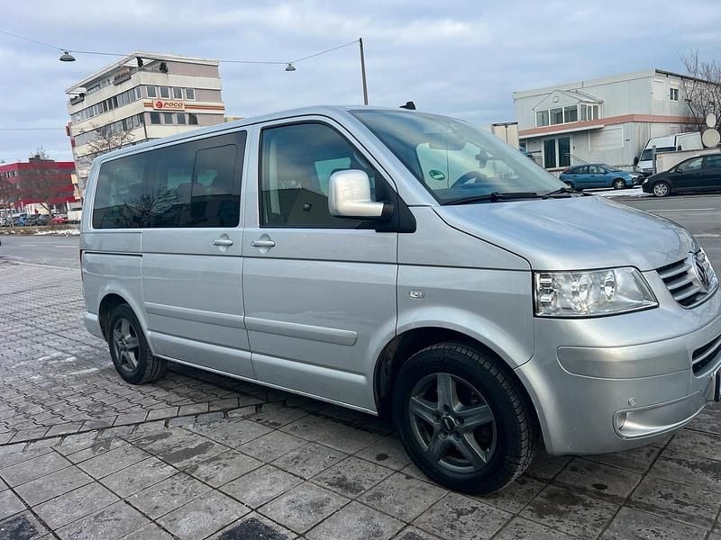 Gebraucht VW Multivan 175 PS (128 kW) 2005 Silber Van