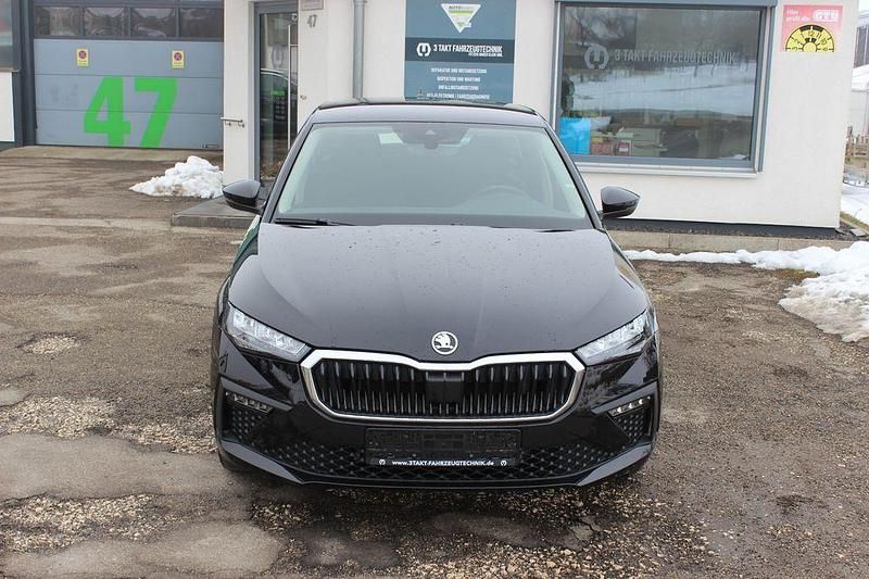 Gebraucht Skoda Scala Selection 116 PS (85 kW) 2025 Schwarz Kleinwagen