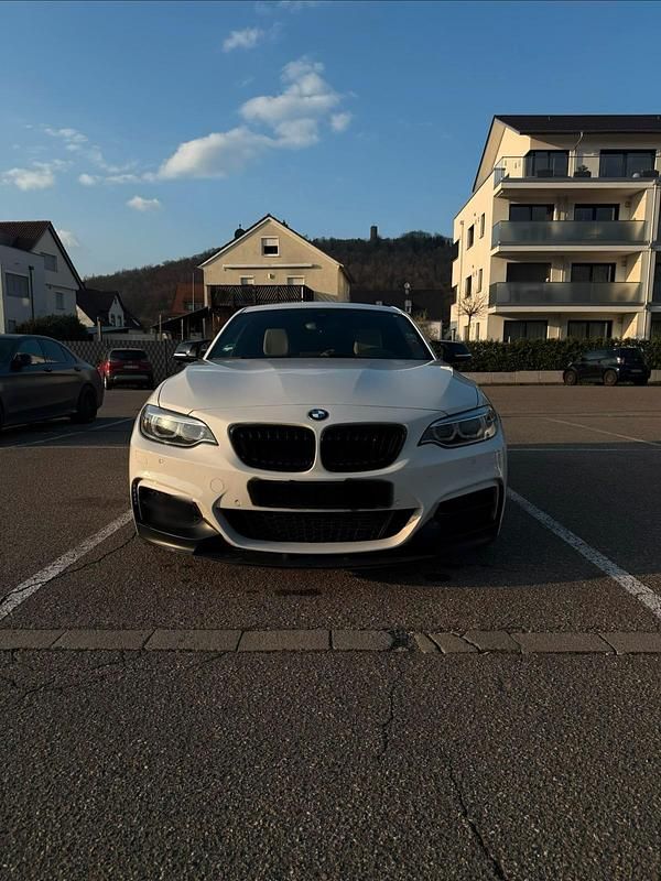 Gebraucht BMW M235 326 PS (239 kW) 2016 Weiß Coupé