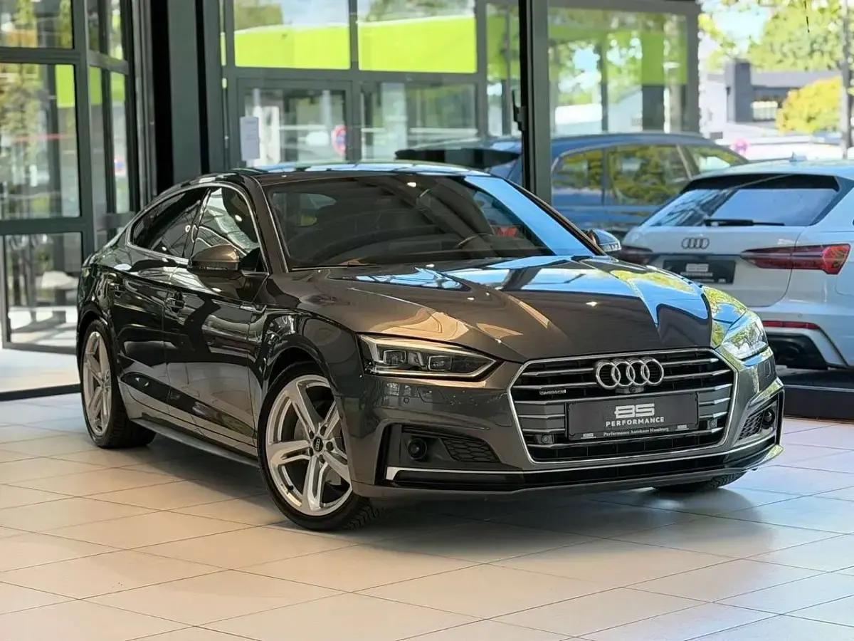 Gebraucht Audi A5 Sportback S-Line 190 PS (139 kW) 2017 Daytonagrau Kleinwagen