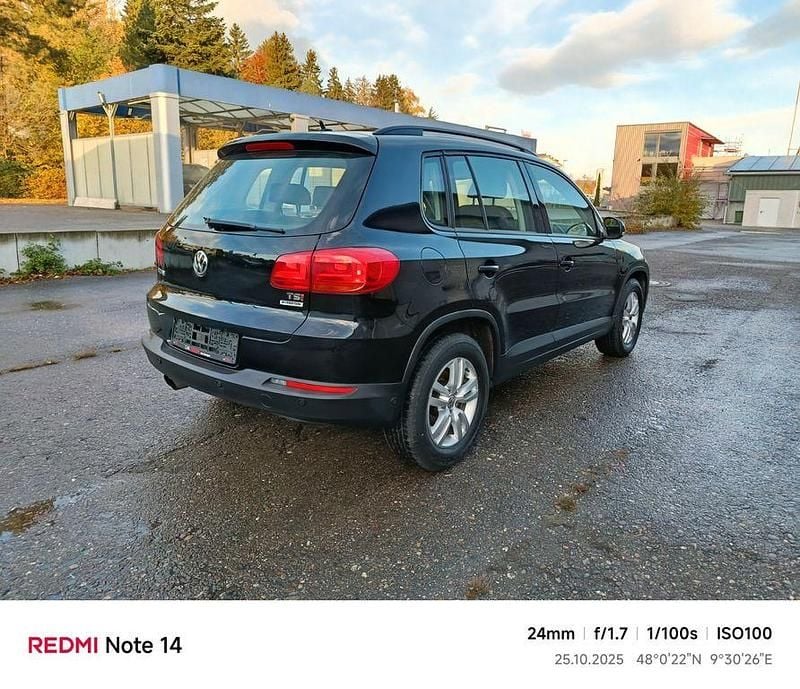 Gebraucht VW Tiguan Trendline 122 PS (89 kW) 2015 Schwarz SUV