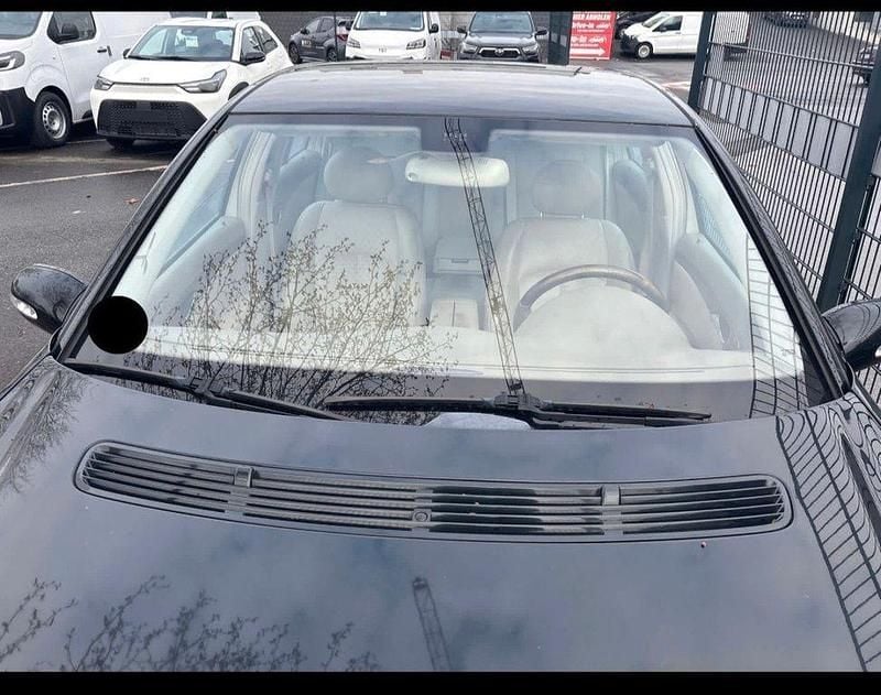 Second-hand Mercedes E320 224 CP (164 kW) 2004 Negru Berlinǎ