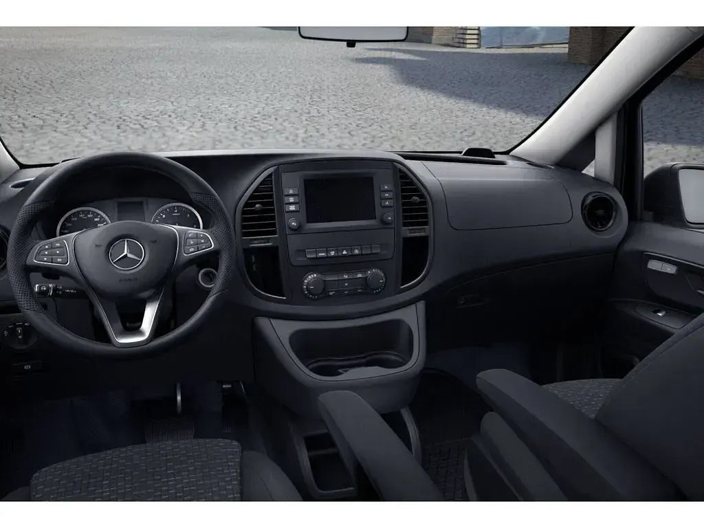 Gebraucht Mercedes Vito 190 PS (139 kW) 2022 Weiß Van