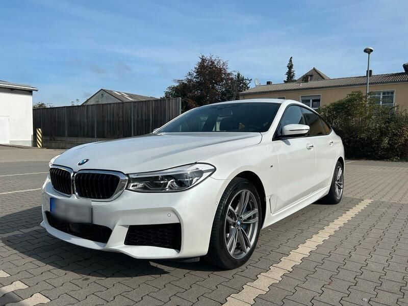 Weiß Gebraucht 2018 BMW 630 M Sport Coupé | 27.900 € (Teuer) - Bild 1/4