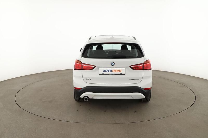 Gebraucht BMW X1 Advantage 95 PS (69 kW) 2021 Weiß SUV