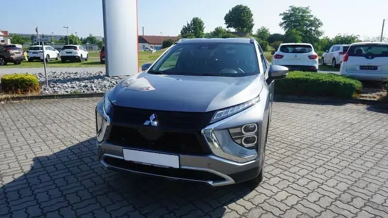 Gebraucht Mitsubishi Eclipse Cross Plus 98 PS (72 kW) 2022 Grau SUV