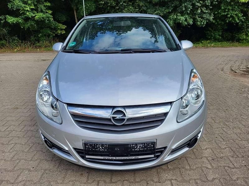 Gebraucht Opel Corsa Edition 80 PS (58 kW) 2009 Starsilber iii m2 Kleinwagen