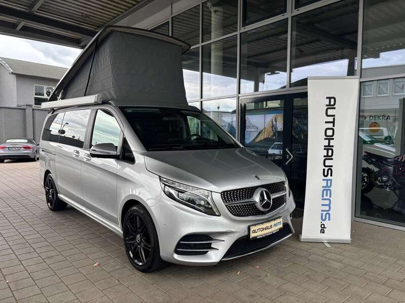 Brillantsilber metallic Gebraucht 2020 Mercedes V300 AMG Van / Kleinbus | 59.990 € (Teuer) - Bild 1/4