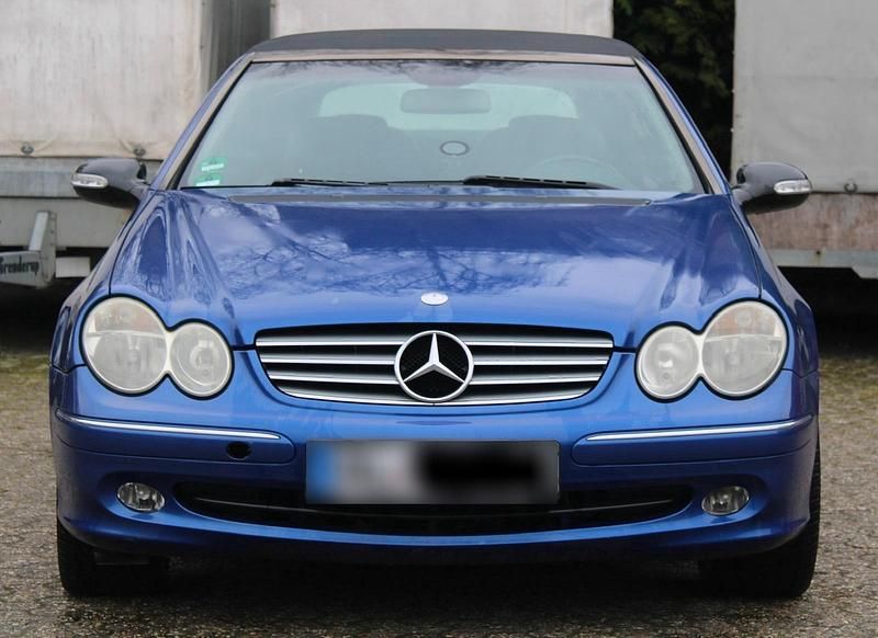 Gebraucht Mercedes CLK240 170 PS (125 kW) 2003 Blau Cabrio