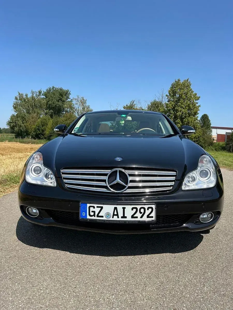 Gebraucht Mercedes CLS320 224 PS (164 kW) 2007 Schwarz Coupé