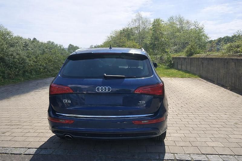 Gebraucht Audi Q5 S-Line 190 PS (139 kW) 2016 Blau SUV