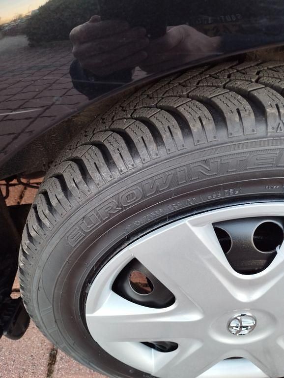 Gebraucht Toyota Aygo 68 PS (50 kW) 2007 Schwarz Kleinwagen