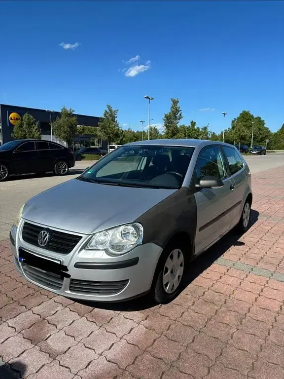 Gebraucht VW Polo Trendline 75 PS (55 kW) 2006 Silber Kleinwagen