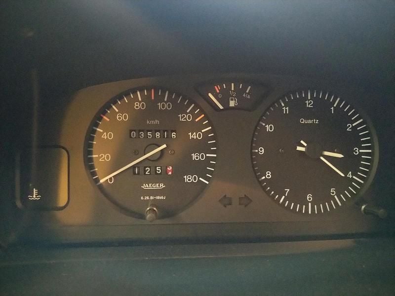 Gebraucht Citroën AX 45 PS (33 kW) 1992 Silber Kleinwagen